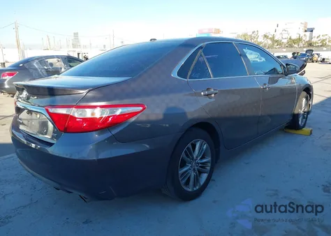 2017 Toyota Camry Se z USA, uszkodzony, nr VIN 4T1BF1FK3HU291356